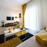 Amaris Luxury Apartamento *