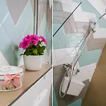 Amaris Luxury Split