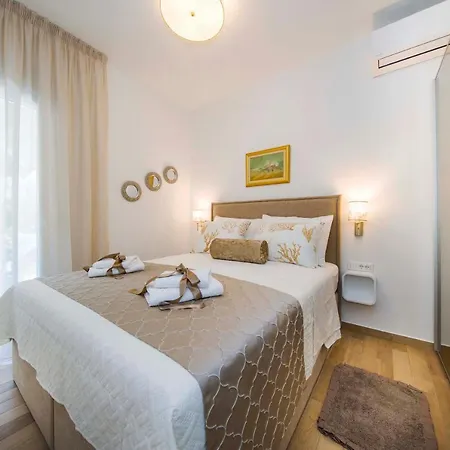 Amaris Luxury