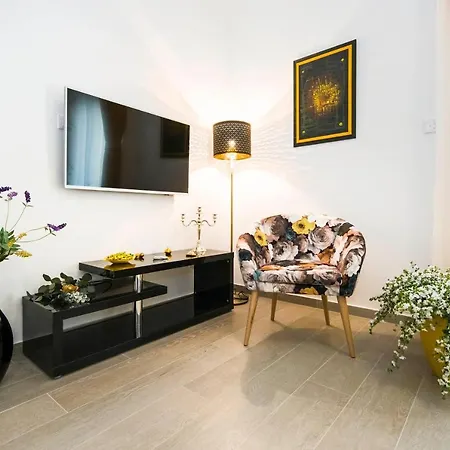 Апартаменты Amaris Luxury