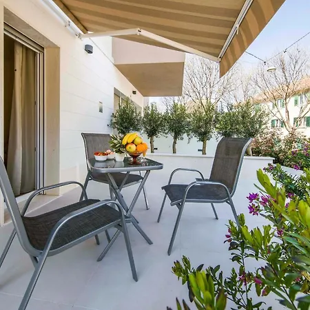 Amaris Luxury Апартаменти