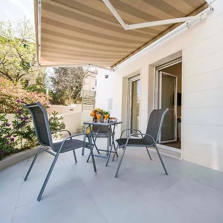 Апартаменти Amaris Luxury *